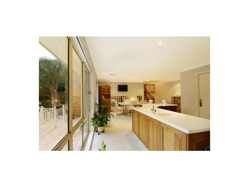 19 Pioneer Place, Castle Hill NSW 2154