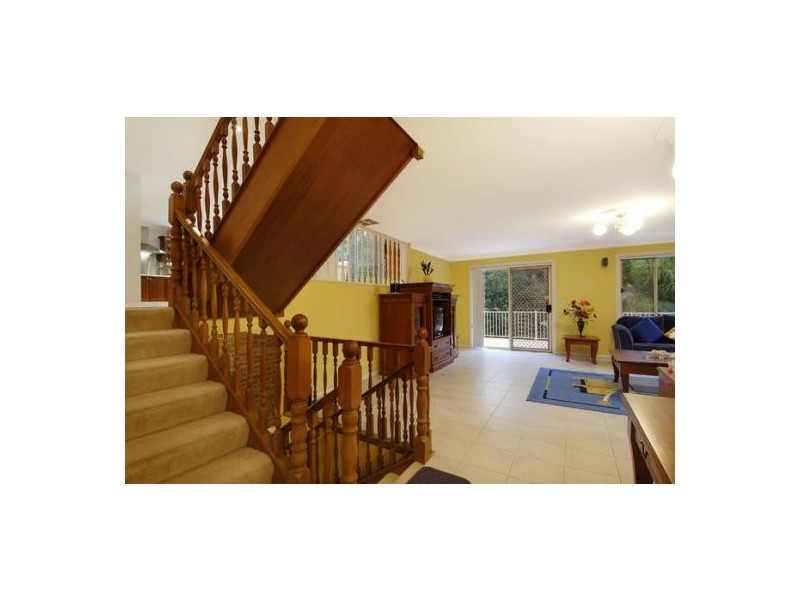 19 Pioneer Place, Castle Hill NSW 2154