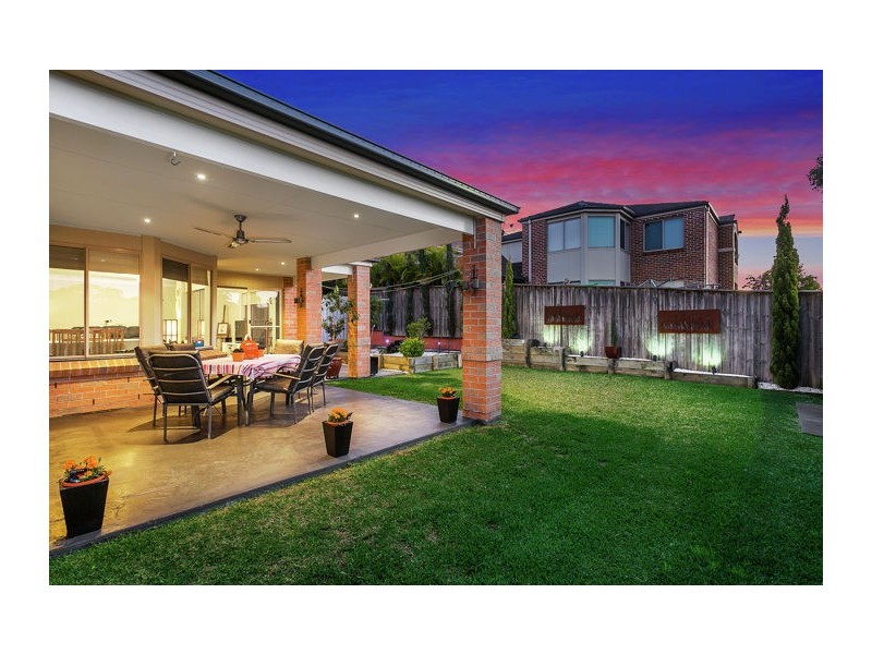 32 Rebellion Circuit, Beaumont Hills NSW 2155