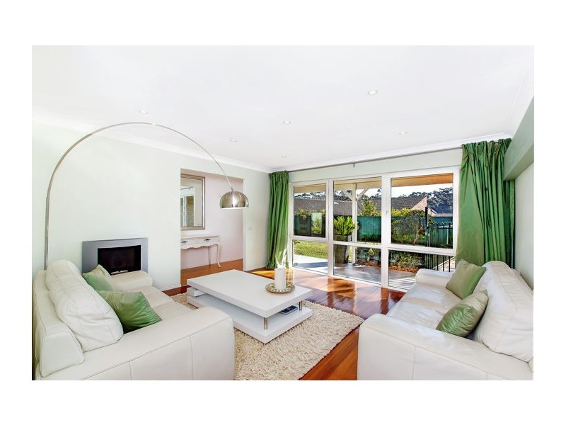 13 Leigh Place, West Pennant Hills NSW 2125