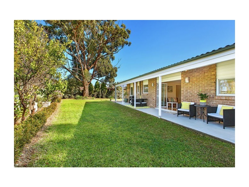 13 Leigh Place, West Pennant Hills NSW 2125