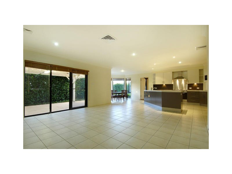 3 Moroney Avenue, Castle Hill NSW 2154