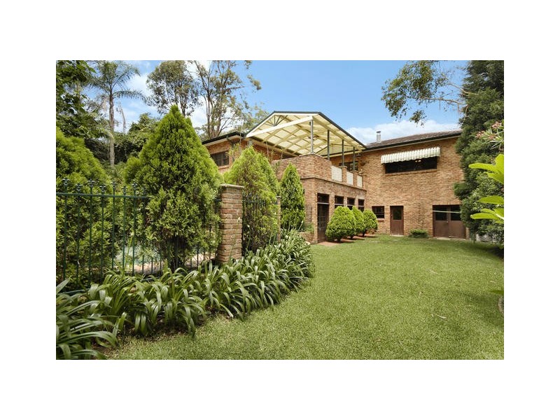 11 Adam Pl, Glenhaven NSW 2156