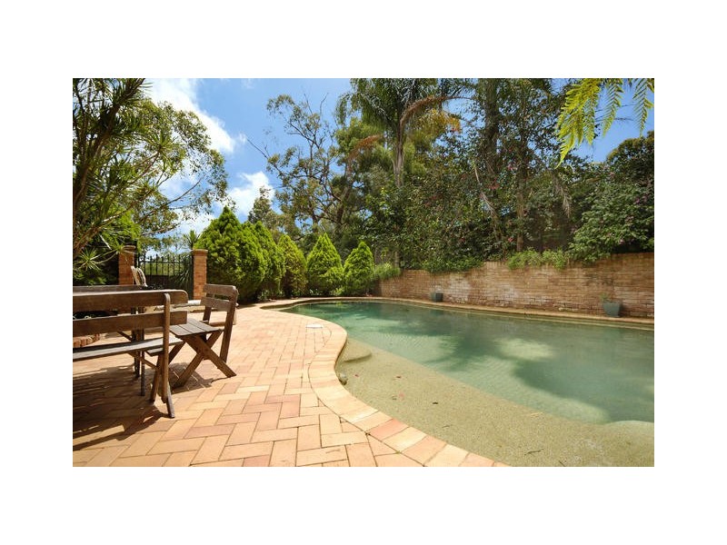 11 Adam Pl, Glenhaven NSW 2156