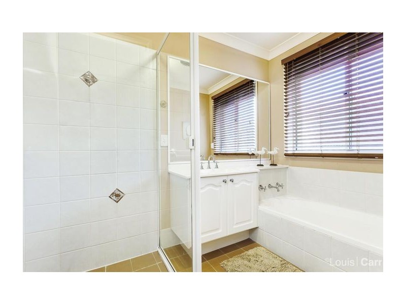 6 Strathfillan Way, Kellyville NSW 2155