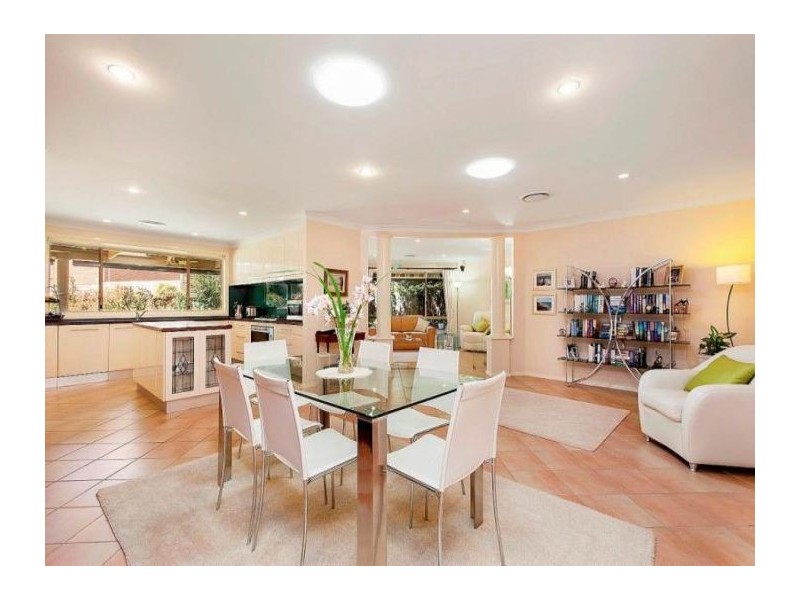 5 Castle Lea Court, Castle Hill NSW 2154