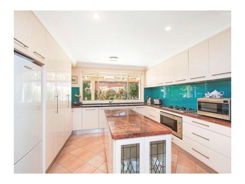 5 Castle Lea Court, Castle Hill NSW 2154