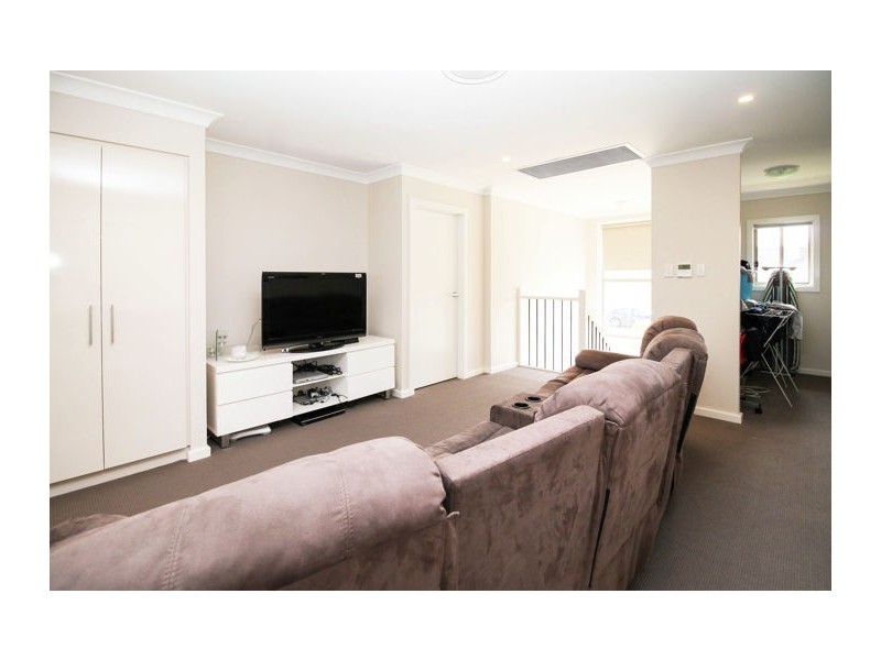 21 Mapleton Avenue, Kellyville NSW 2155