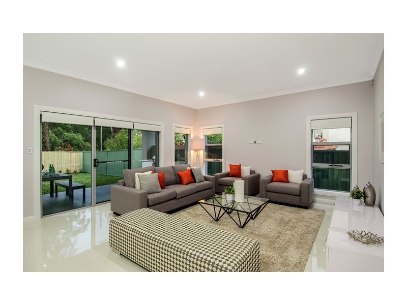 17 Grovewood Place, Castle Hill NSW 2154