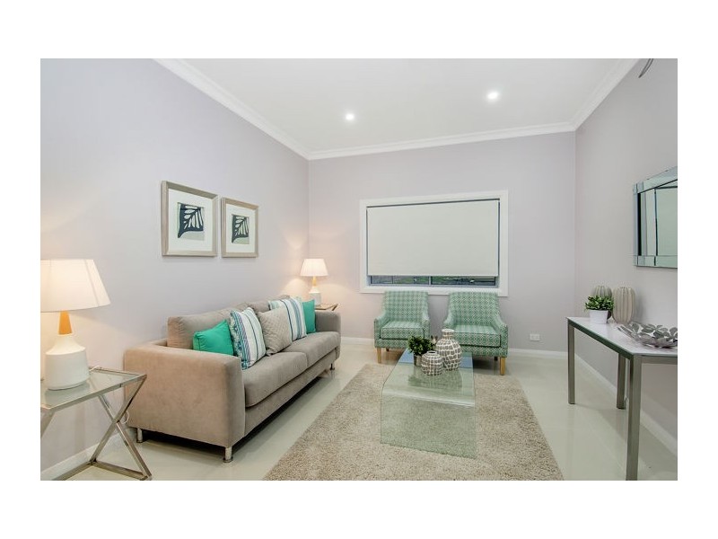 17 Grovewood Place, Castle Hill NSW 2154