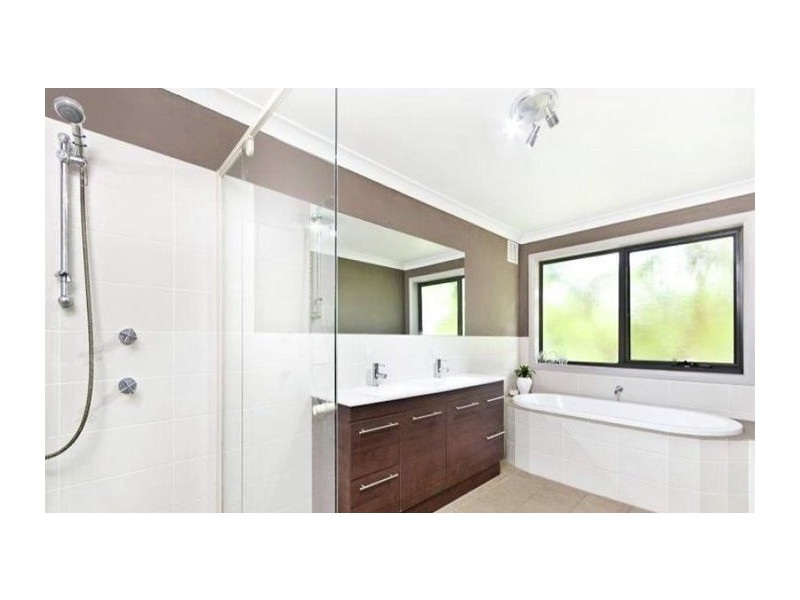 2 Rebecca Place, Cherrybrook NSW 2126