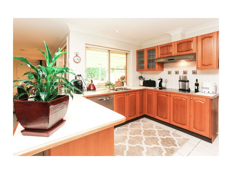 91 Gilbert Rd, Castle Hill NSW 2154