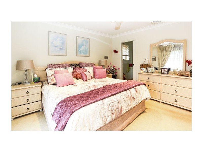 91 Gilbert Rd, Castle Hill NSW 2154