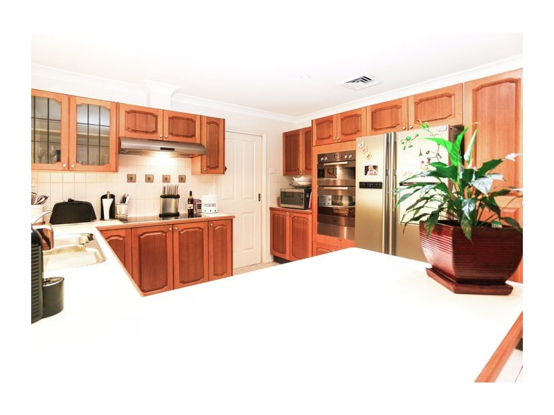 91 Gilbert Rd, Castle Hill NSW 2154