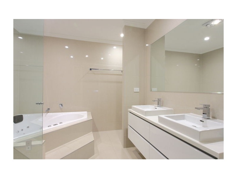 74 Edgewater Drive, Bella Vista NSW 2153