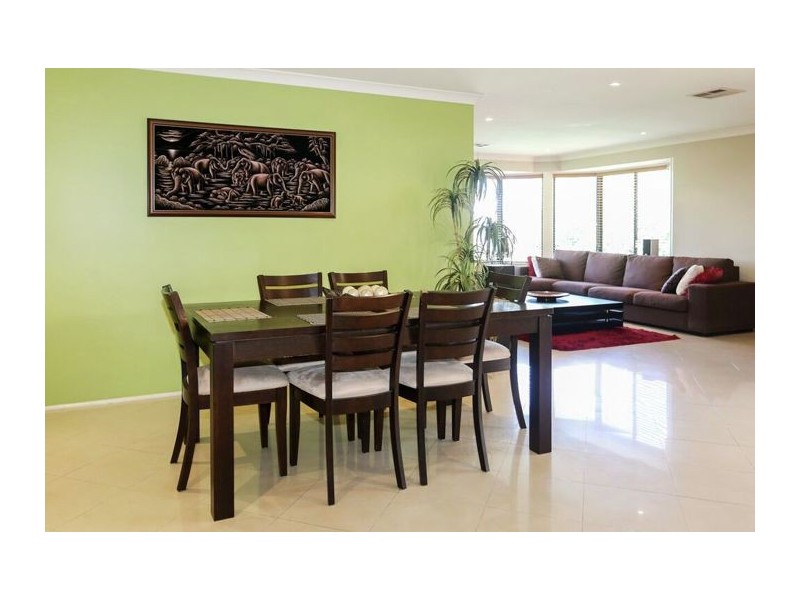 9 Greyfriar Place, Kellyville NSW 2155