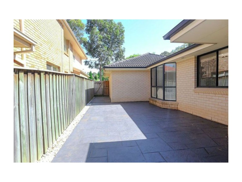 9 Greyfriar Place, Kellyville NSW 2155