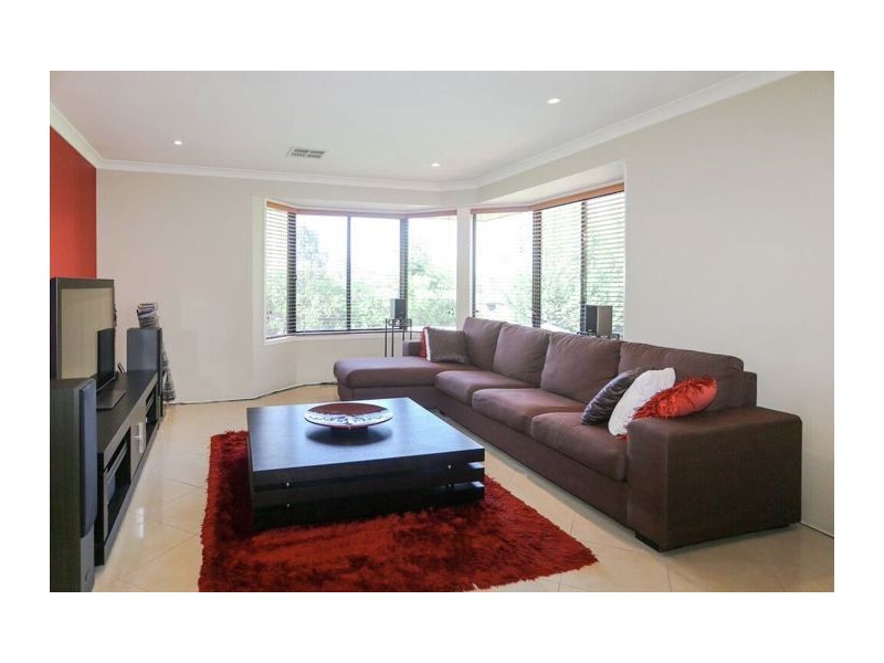 9 Greyfriar Place, Kellyville NSW 2155