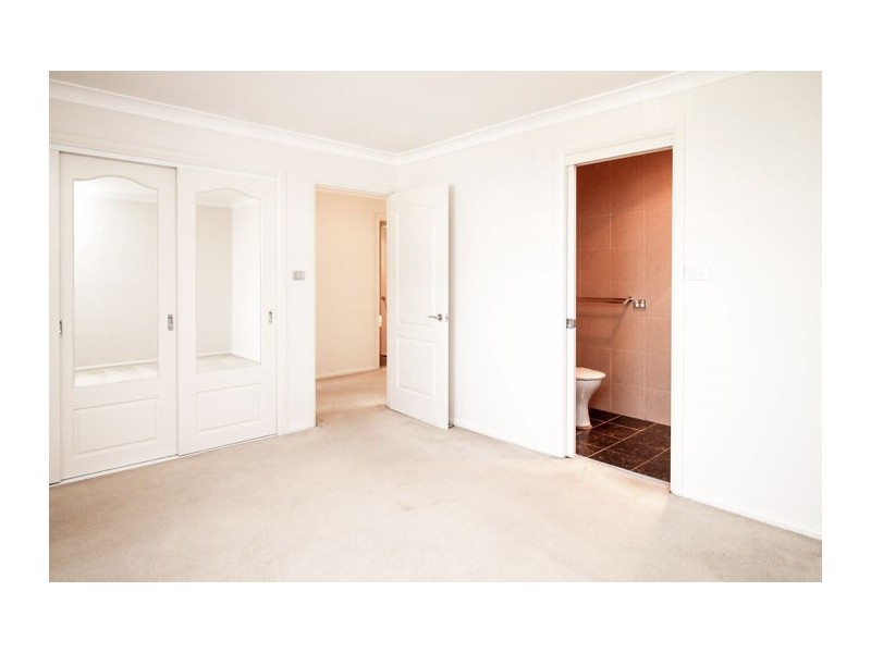 100 Harrington Avenue, Castle Hill NSW 2154