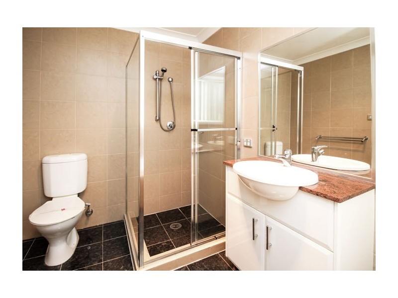 100 Harrington Avenue, Castle Hill NSW 2154