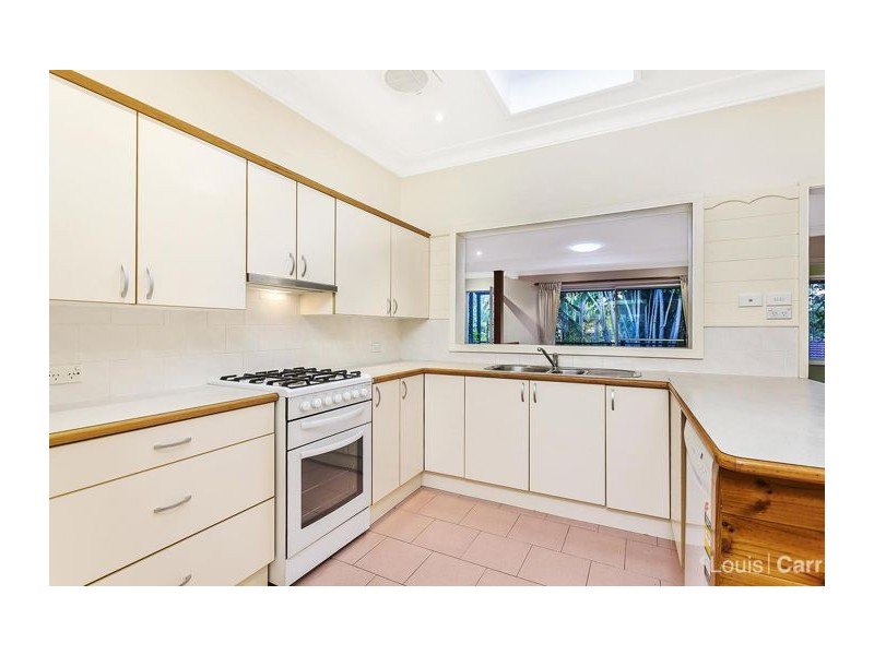 12 Dan Crescent, Castle Hill NSW 2154