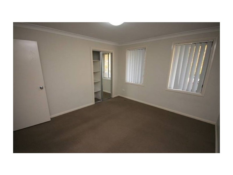 1/76 Girraween Road, Girraween NSW 2145