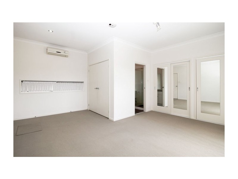 36 Benson Road, Beaumont Hills NSW 2155