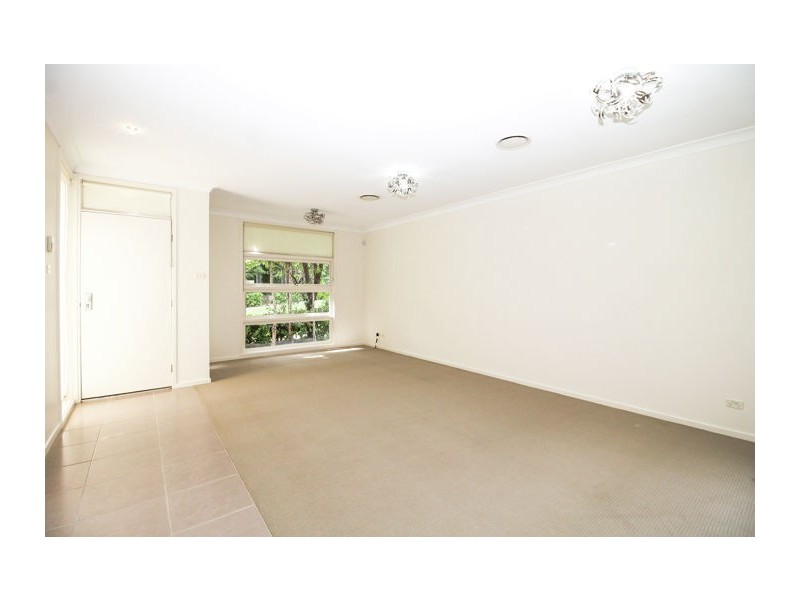 36 Benson Road, Beaumont Hills NSW 2155