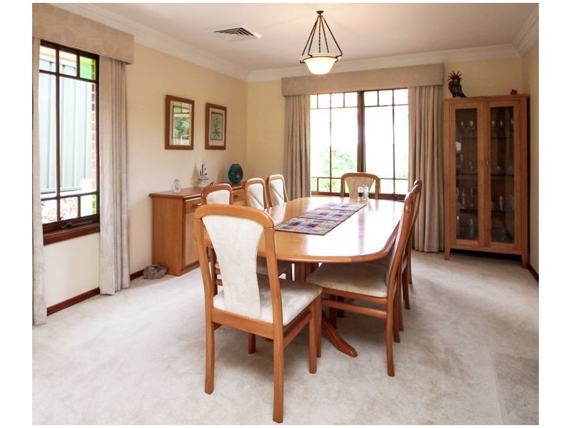 11 Radford Place, Castle Hill NSW 2154