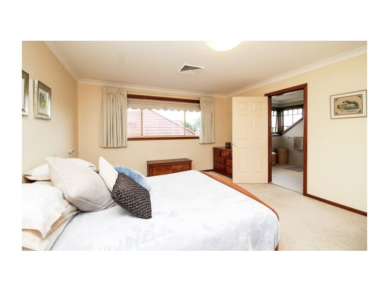 11 Radford Place, Castle Hill NSW 2154