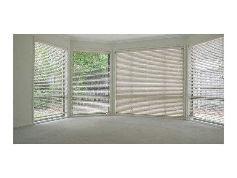 38 Crestview Drive, Glenwood NSW 2768