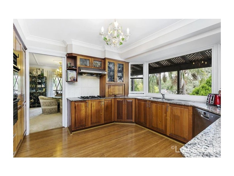 2 Fairgreen Place, Castle Hill NSW 2154