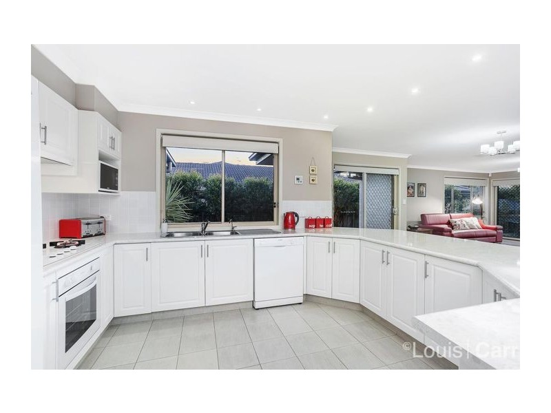 16 Buller Circuit, Beaumont Hills NSW 2155