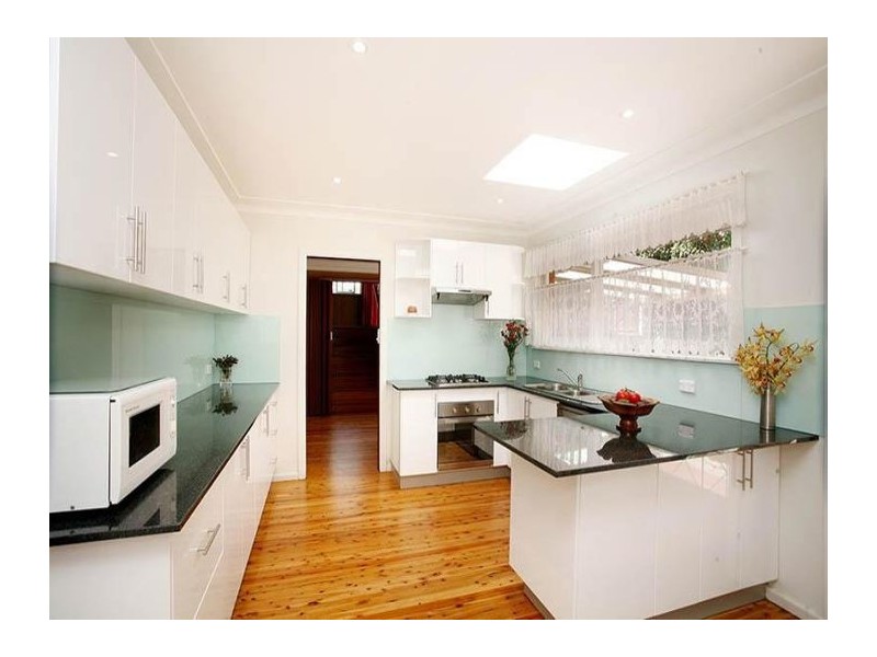 6a John Savage Crescent, West Pennant Hills NSW 2125