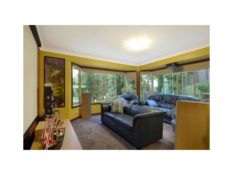 50 Sandhurst Crescent, Glenhaven NSW 2156