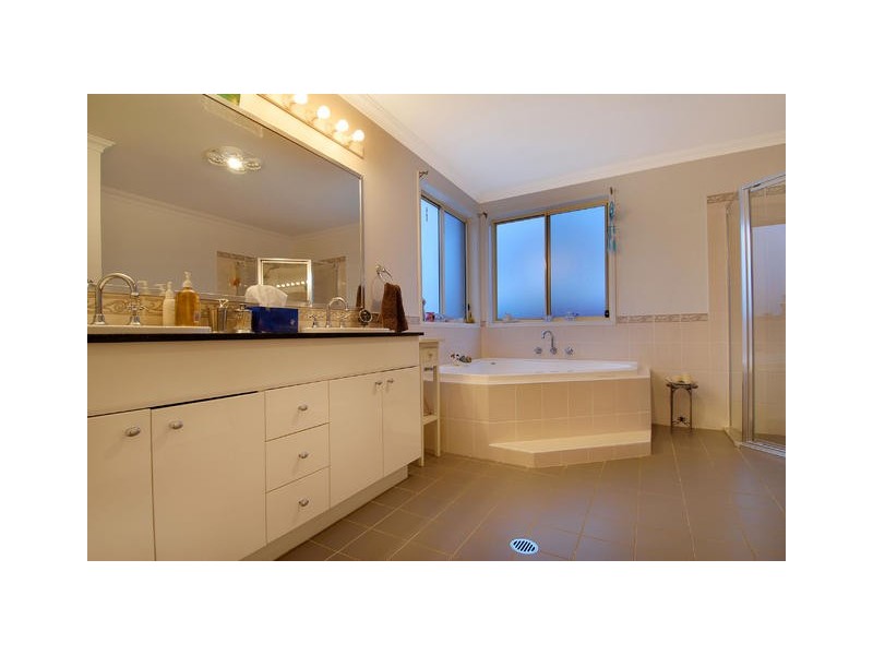 180 Wrights Road, Kellyville NSW 2155