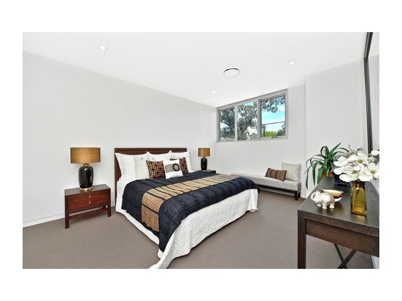 54a George Mobbs Drive, Castle Hill NSW 2154