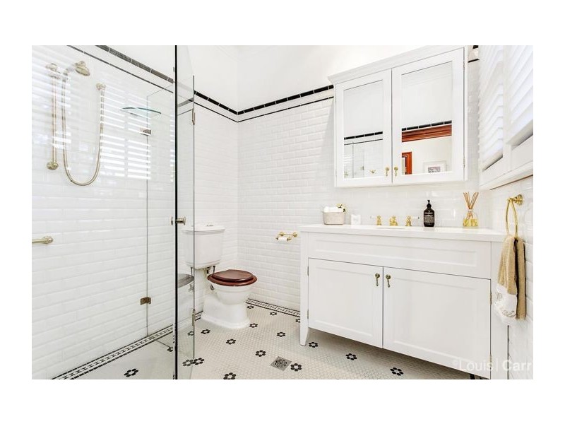 10 Binalong Road, Kenthurst NSW 2156