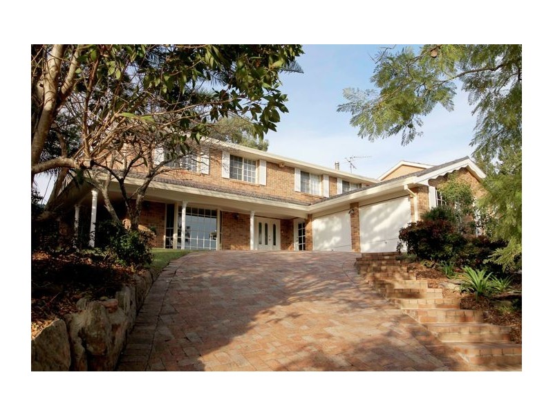 13 Battlement Crescent, Castle Hill NSW 2154