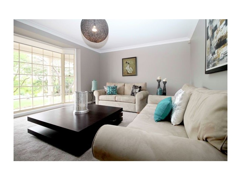 13 Battlement Crescent, Castle Hill NSW 2154