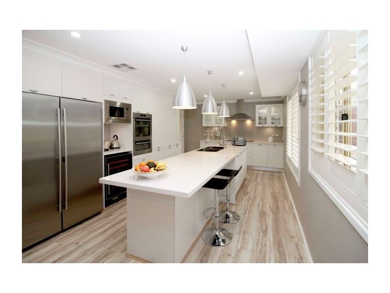 13 Battlement Crescent, Castle Hill NSW 2154