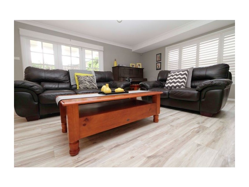 13 Battlement Crescent, Castle Hill NSW 2154