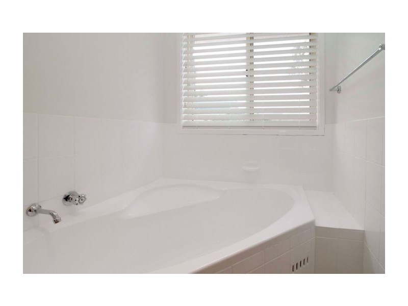 13 Battlement Crescent, Castle Hill NSW 2154