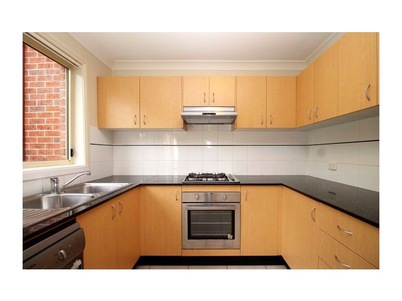 4/38 Hillcrest Road, Quakers Hill NSW 2763