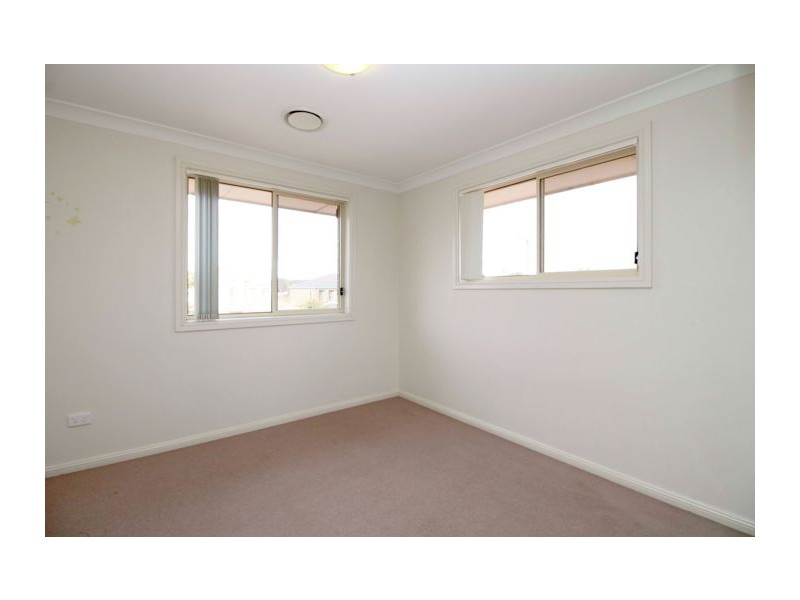 4/38 Hillcrest Road, Quakers Hill NSW 2763