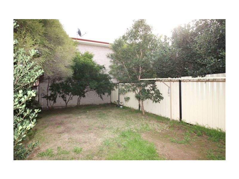 4/38 Hillcrest Road, Quakers Hill NSW 2763