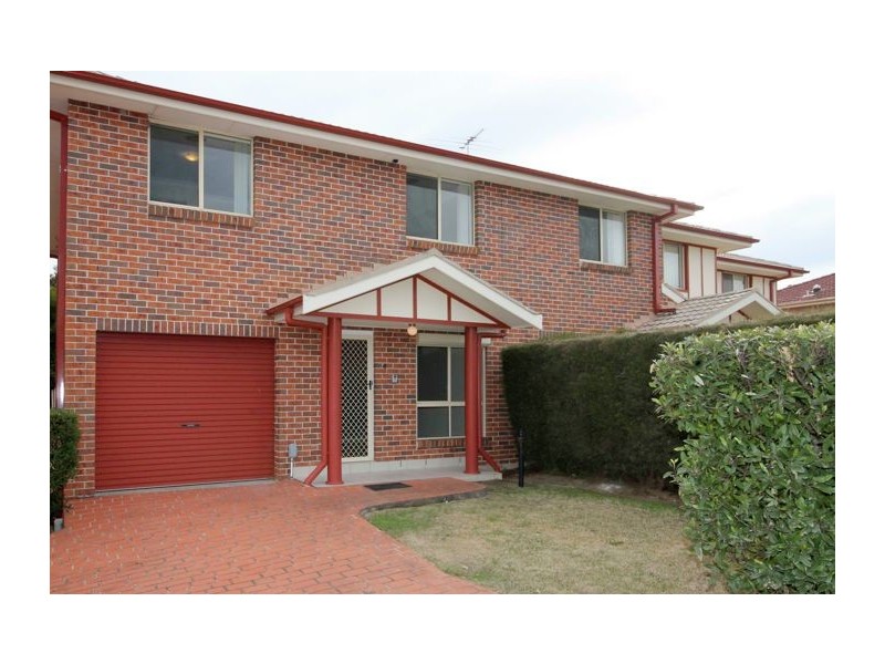 4/38 Hillcrest Road, Quakers Hill NSW 2763