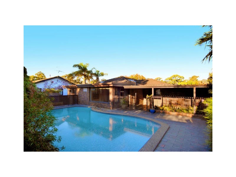 9 Dresden Avenue, Castle Hill NSW 2154