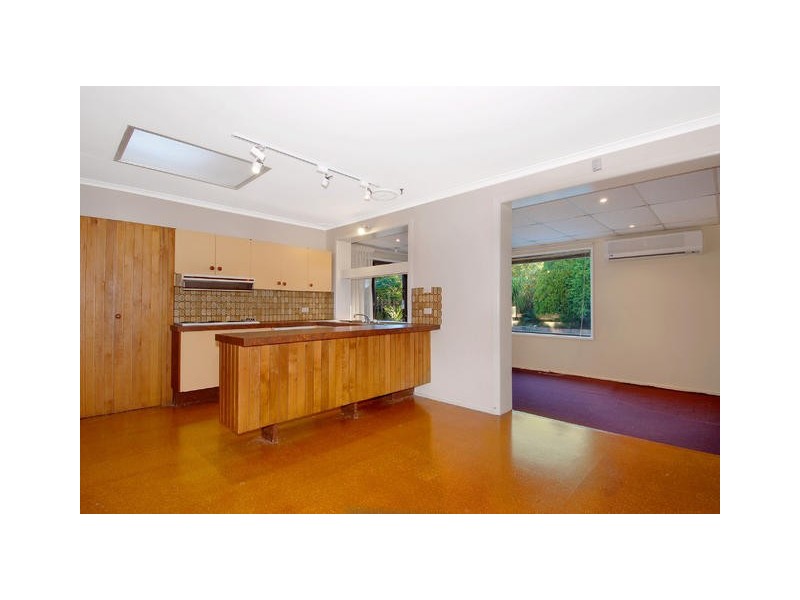 9 Dresden Avenue, Castle Hill NSW 2154