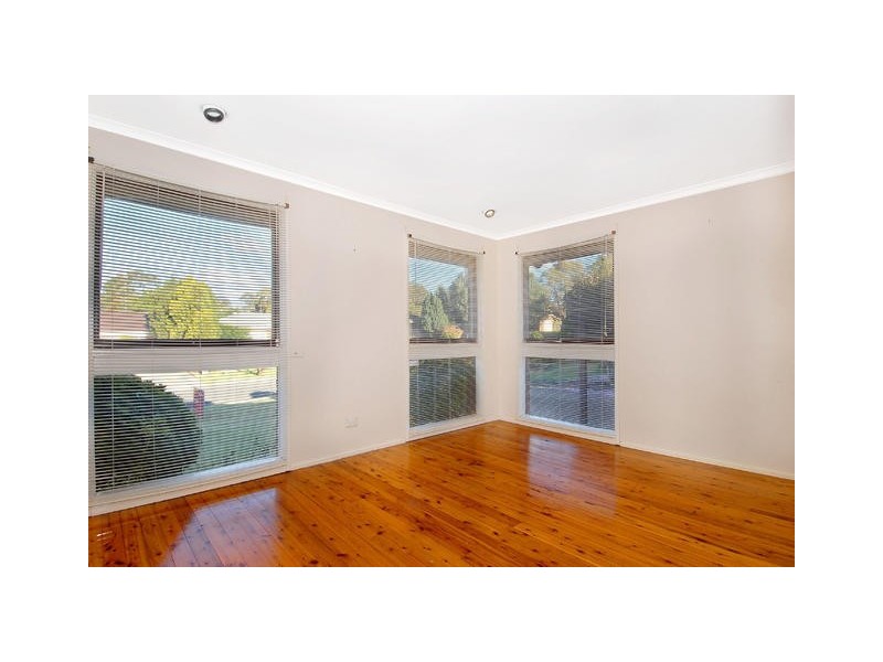 9 Dresden Avenue, Castle Hill NSW 2154